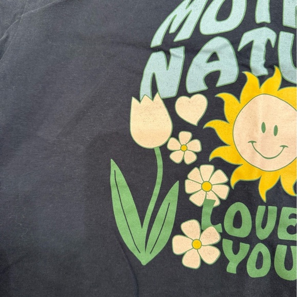 NWOT Hundred Pieces “Mother Nature Loves You” Oversized Grey Tee Shirt Girl’s - Picture 4 of 5